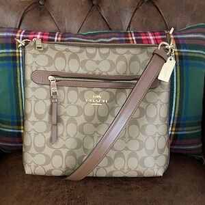 Coach Mae File Crossbody Signature Canvas NWOT